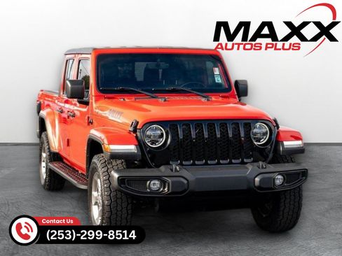 Used 2021 Jeep Gladiator Willys image 1