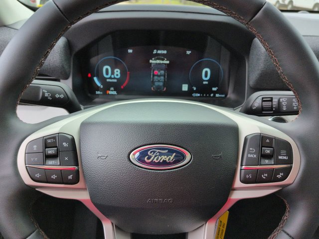 New 2026 Ford Explorer Active RWD image 29