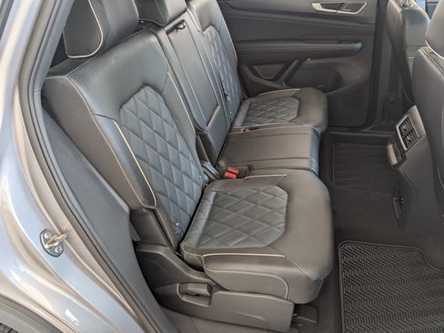 Used 2025 Volkswagen Atlas Cross Sport SEL Premium R-Line AWD/4WD image 20