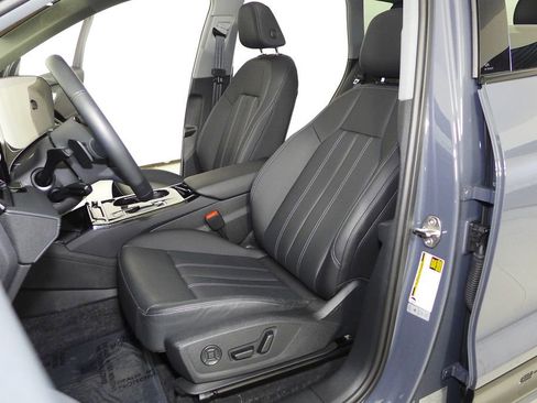 Used 2025 Audi Q6 e-tron Premium Plus w/ Premium Plus image 22