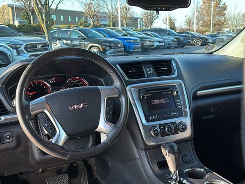 Used 2013 GMC Acadia SLE image 13