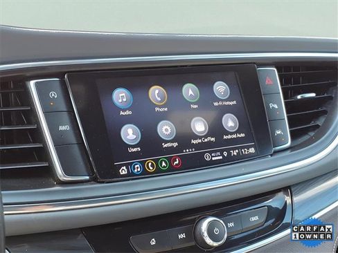 Used 2024 Buick Enclave Premium image 10