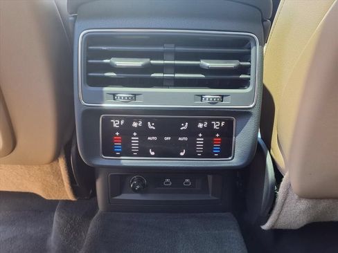 Certified 2025 Audi Q7 3.0T Premium Plus w/ Premium Plus Package AWD/4WD image 22