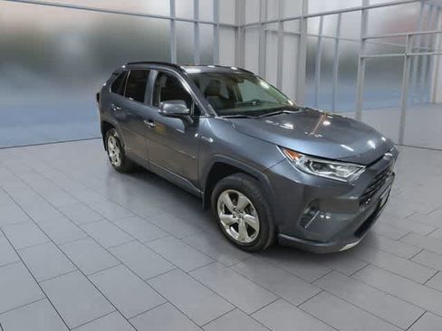 Used 2019 Toyota RAV4 Limited w/ Carpet Mat Package AWD/4WD image 8