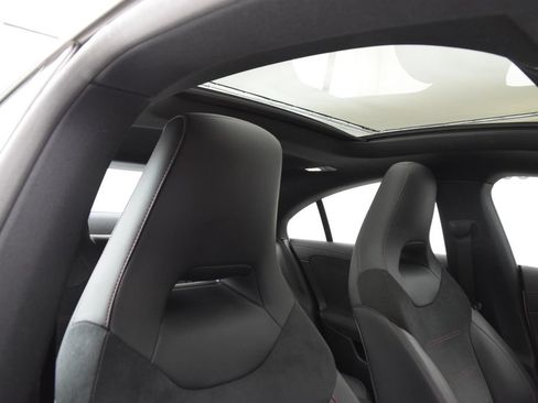 Used 2023 Mercedes-Benz CLA 250 image 18