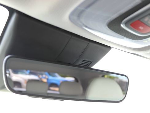 Used 2024 Hyundai Kona Limited FWD image 33