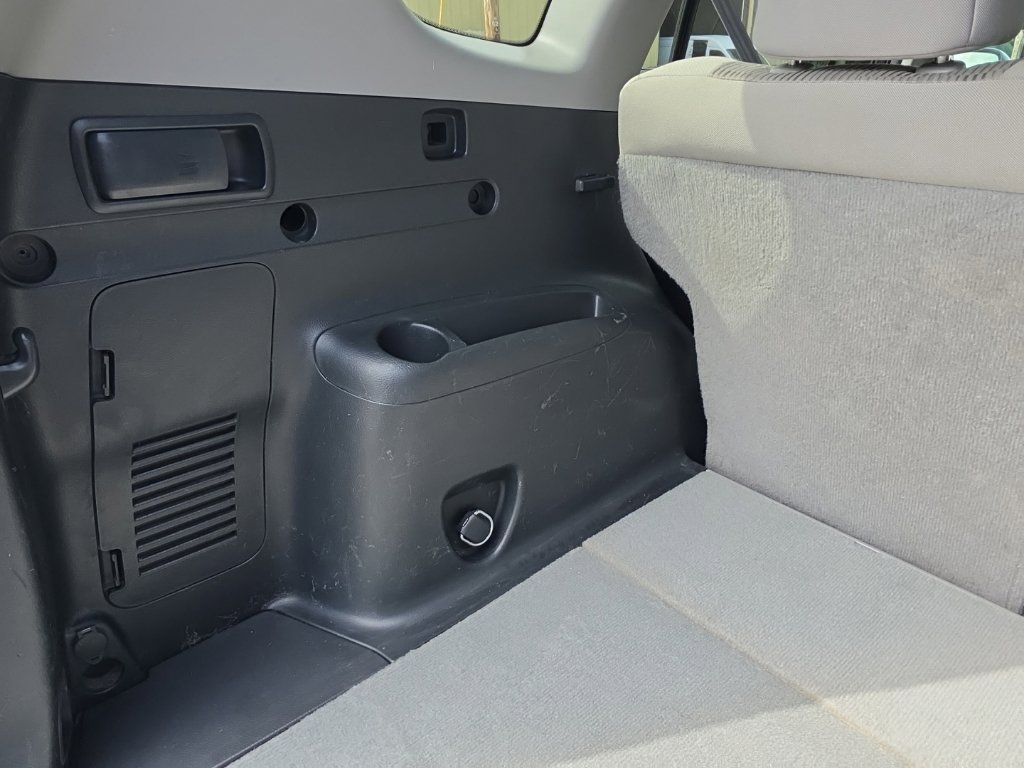 Used 2012 Toyota RAV4 4WD image 29