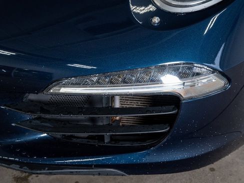 Used 2013 Porsche 911 Carrera S image 14