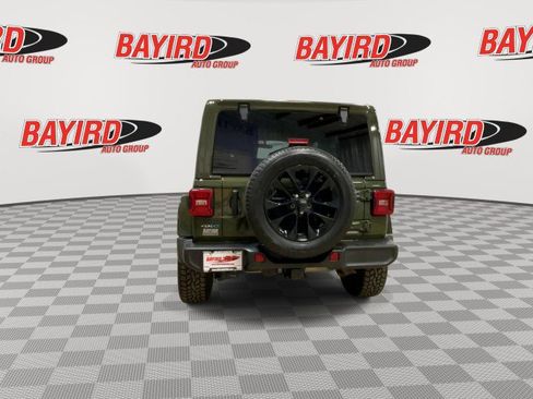 Used 2021 Jeep Wrangler Unlimited Sahara w/ Cold Weather Group AWD/4WD image 7