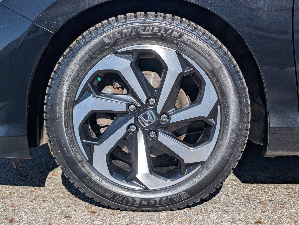 Used 2017 Honda Accord EX-L image 31
