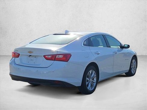 Used 2024 Chevrolet Malibu LT FWD image 5