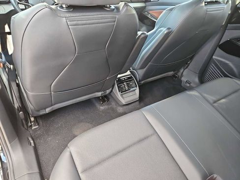 Used 2022 Volkswagen ID.4 Pro S image 18