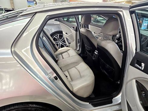 Used 2015 Kia Optima EX image 30