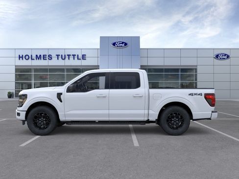 New 2026 Ford F150 XLT w/ XLT Black Appearance Package AWD/4WD image 3