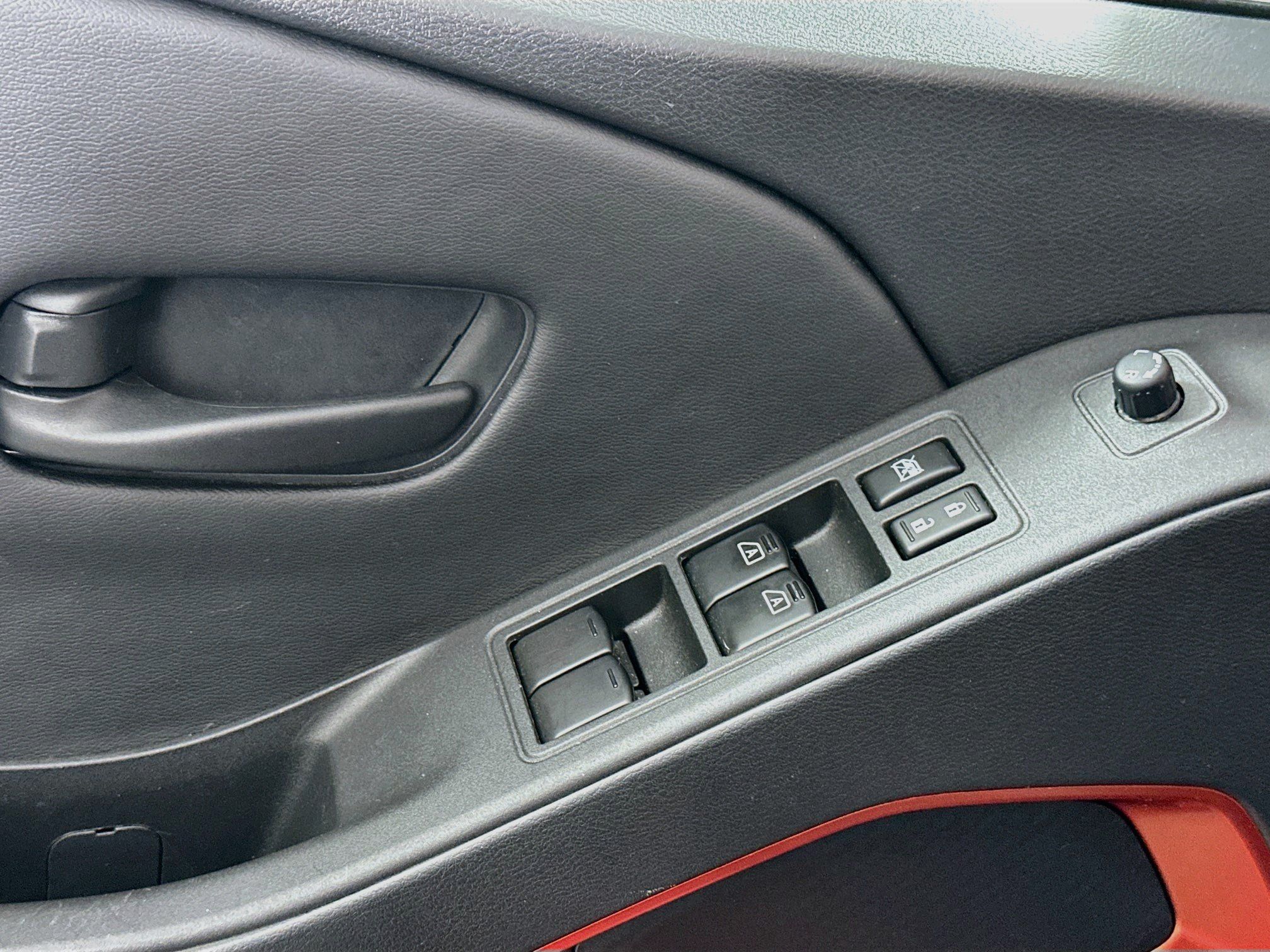 Used 2026 Nissan Frontier PRO-4X AWD/4WD image 15