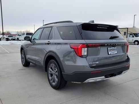 New 2026 Ford Explorer Active w/ Active Comfort Package image 5