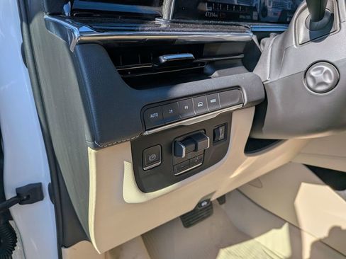 Certified 2023 Cadillac Escalade Premium Luxury w/ Performance Package image 14