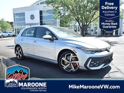 New 2025 Volkswagen Golf SE image 1