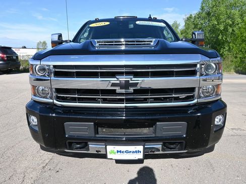 Used 2018 Chevrolet Silverado 3500 High Country AWD/4WD image 4