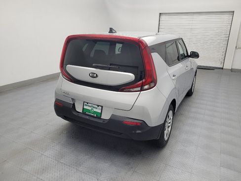 Used 2020 Kia Soul LX image 7