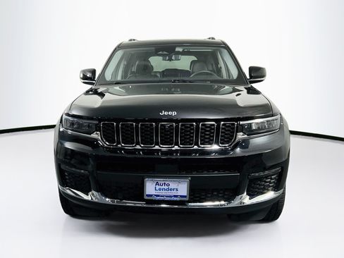 Used 2023 Jeep Grand Cherokee L Limited w/ Luxury Tech Group II AWD/4WD image 2