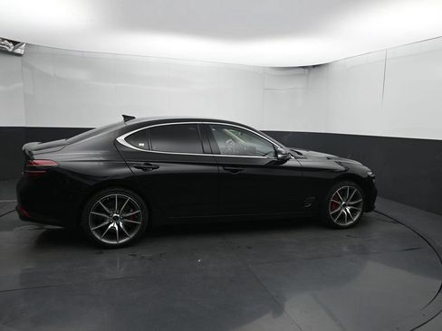 Used 2025 Genesis G70 2.5T AWD/4WD image 12