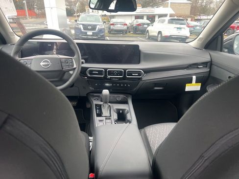 New 2026 Nissan Sentra SV w/ SV Convenience Package FWD image 34