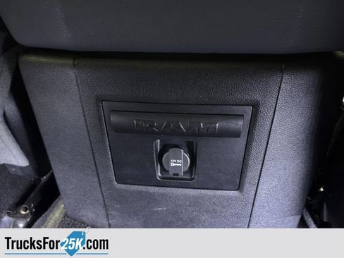 Used 2014 RAM 1500 Big Horn image 33