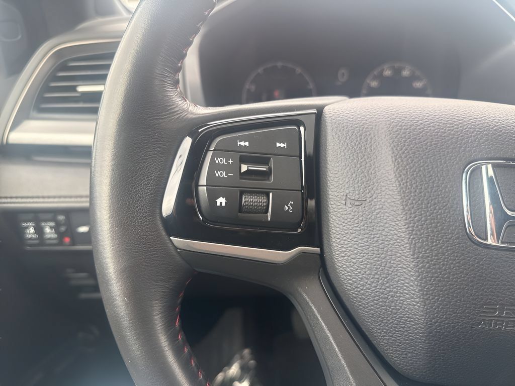 Used 2025 Honda Odyssey Sport-L image 17