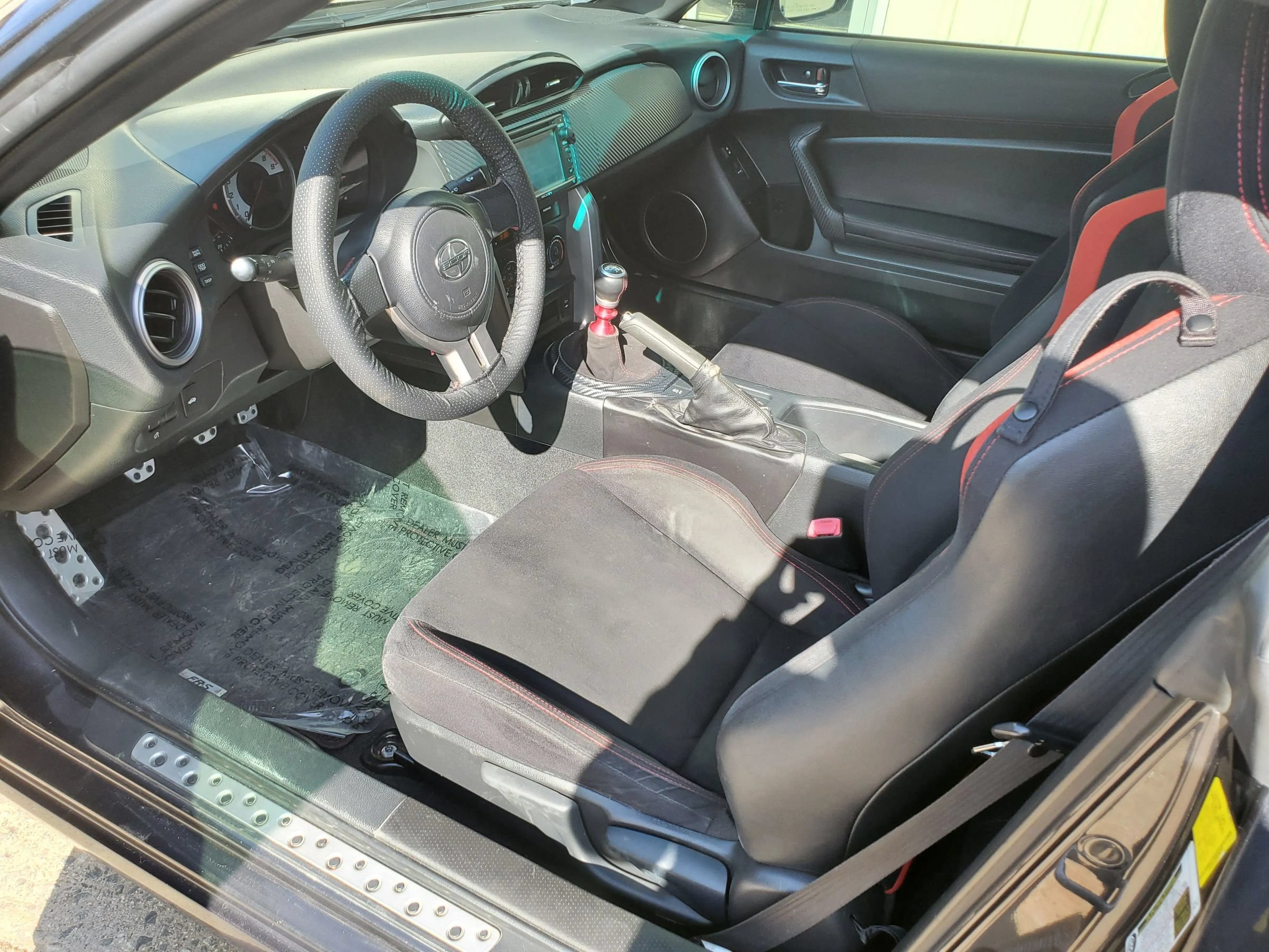 Used 2014 Scion FR-S RWD image 22