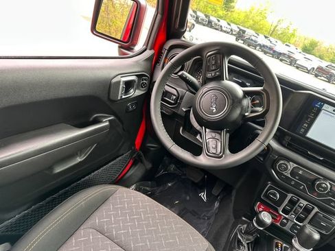 Used 2026 Jeep Gladiator Mojave AWD/4WD image 20