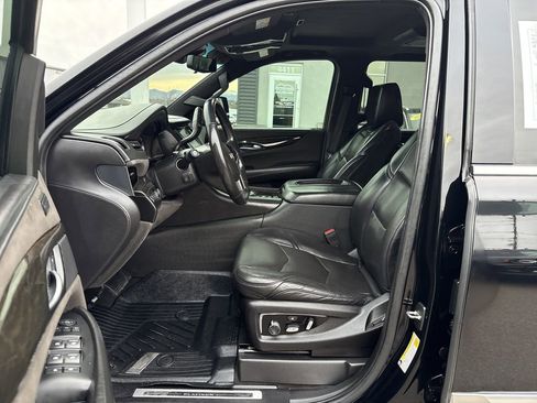 Used 2019 Cadillac Escalade Platinum image 26