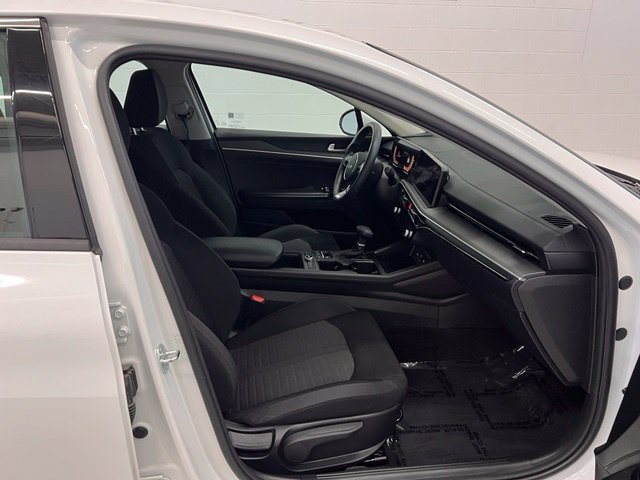 Used 2025 Kia K5 LXS FWD image 13