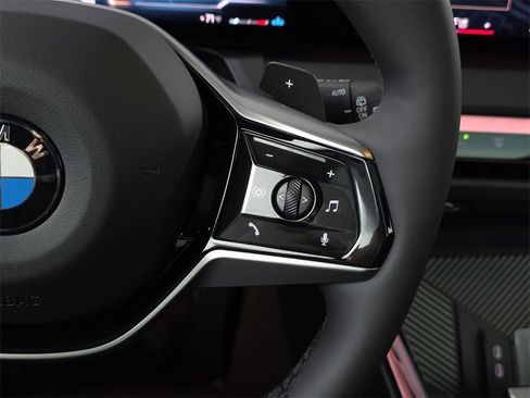 New 2026 BMW X3 xDrive30 w/ Premium Package image 18