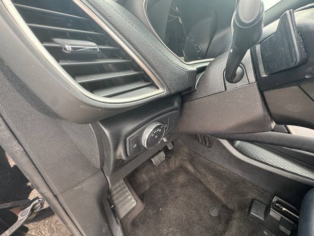 Used 2017 Lincoln MKX Premiere FWD image 22
