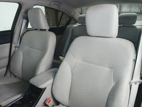 Used 2012 Honda Civic LX image 10