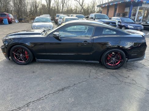 Used 2012 Ford Mustang GT image 8
