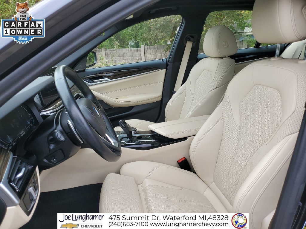 Used 2023 BMW 530e xDrive w/ Premium Package AWD/4WD image 22