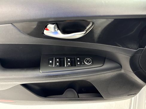 Used 2023 Kia Forte GT-Line w/ GT-Line Premium Package FWD image 25