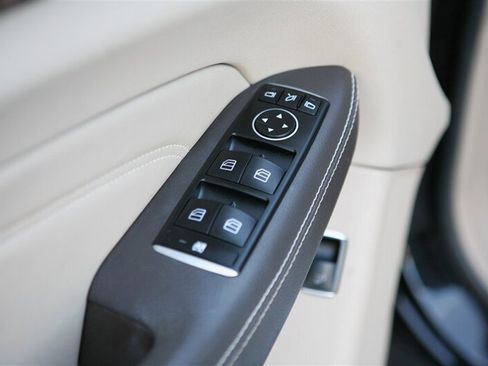 Used 2015 Mercedes-Benz ML 350 4MATIC image 9