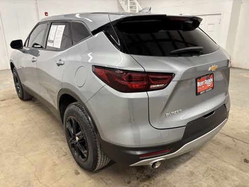 Used 2025 Chevrolet Blazer LT w/ Driver Confidence Package image 5