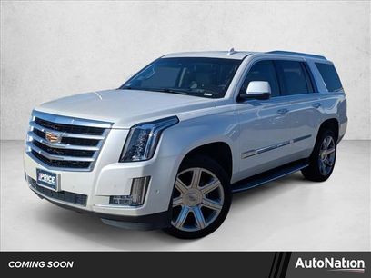 Used 2017 Cadillac Escalade Luxury