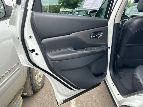 Used 2020 Nissan Murano SL AWD/4WD image 24
