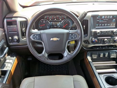 Certified 2017 Chevrolet Silverado 1500 LTZ RWD image 12