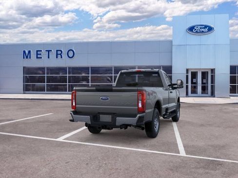New 2026 Ford F250 XL w/ XL Chrome Package AWD/4WD image 8