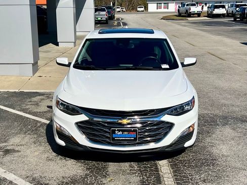 Used 2024 Chevrolet Malibu LT image 11