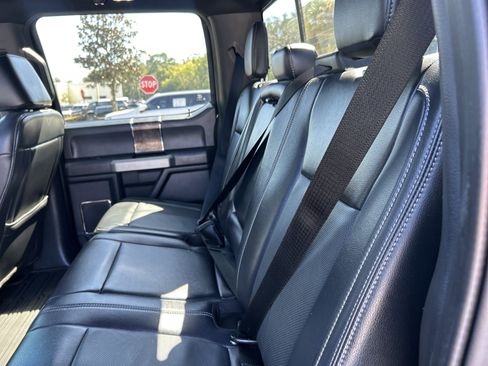 Used 2022 Ford F250 Lariat w/ Black Appearance Package image 20