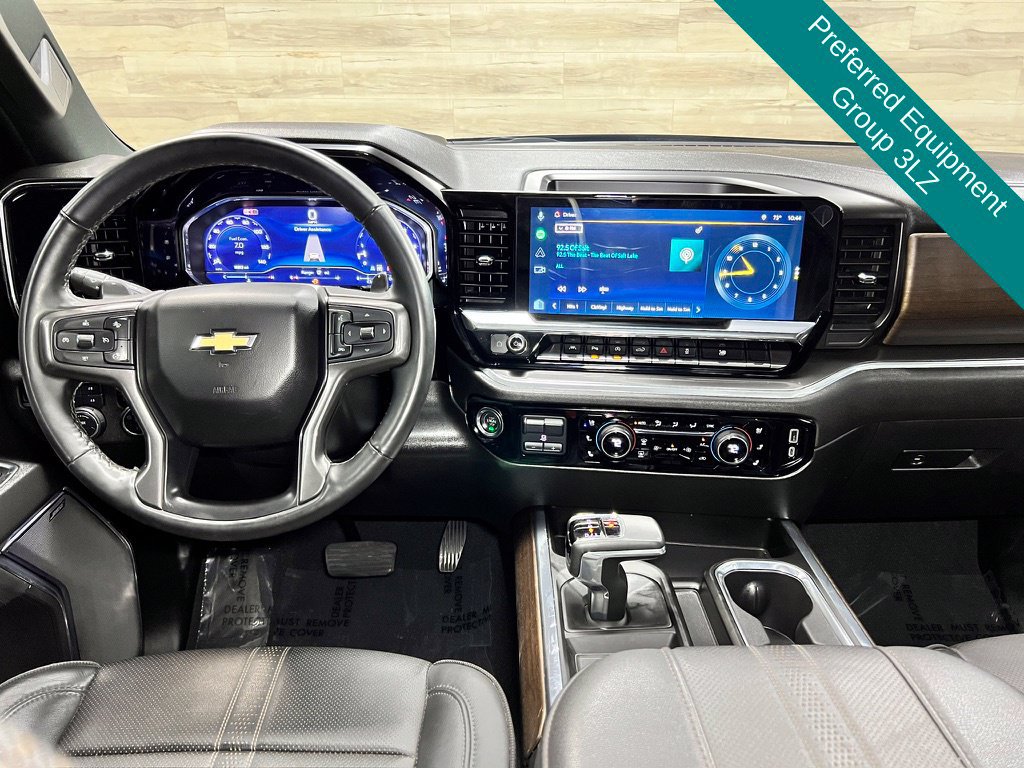 Used 2025 Chevrolet Silverado 1500 High Country AWD/4WD image 2