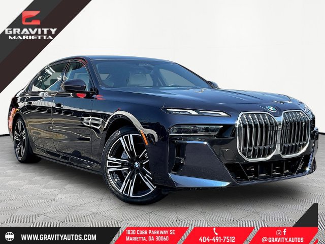Used 2023 BMW i7 xDrive60 AWD/4WD image 1