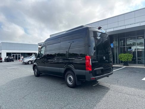 Used 2025 Mercedes-Benz Sprinter 2500 image 5